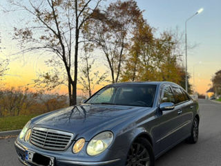 Mercedes E-Class foto 6