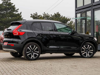 Volvo XC40 foto 2