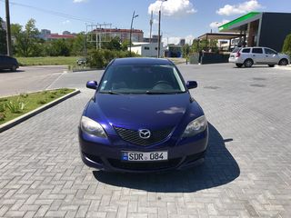 Mazda 3 foto 1