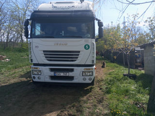 Iveco Stralis 450 foto 3