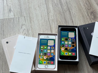 iPhone 8, 256/64, Space Gray/Gold foto 1