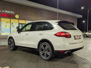 Porsche Cayenne foto 4