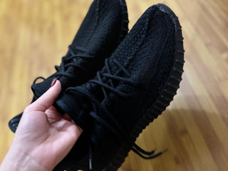 Adidas YEEZY foto 2