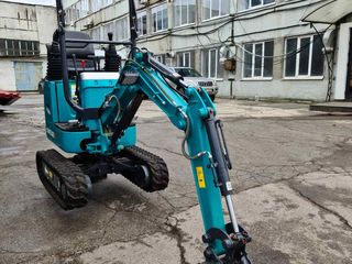 Miniexcavator Sunward SWE08F