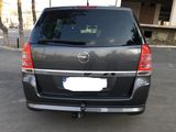 Opel Zafira foto 1