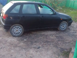 Seat Ibiza foto 2