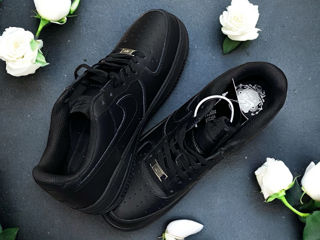 nike AF1 black foto 3