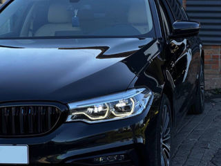 BMW 5 Series foto 5