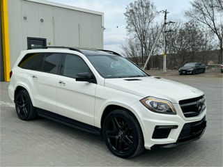 Mercedes GL-Class foto 2