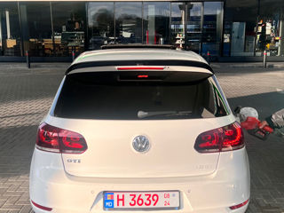 Volkswagen Golf foto 5