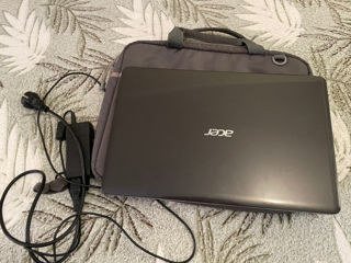 Acer Aspire-(Display 15.6 / Intel Core i3 / Ram 4GB / HDD 500GB/) Stare buna !