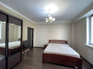 Apartament cu 3 camere, 75 m², Centru, Chișinău foto 5