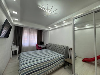 Apartament cu 2 camere, 70 m², Telecentru, Chișinău foto 1