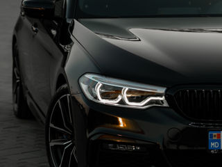 BMW 5 Series foto 16