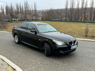 BMW 5 Series foto 6