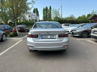 BMW 3 Series foto 5