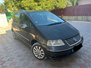 Volkswagen Sharan foto 3