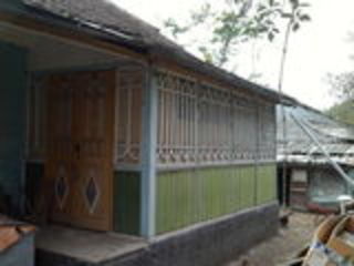 Срочно - кирпичный дом , рядом с санаторием Кодру + земля или меняю на малосемейку в Кишиневе . foto 5