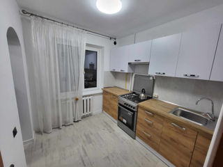 Apartament cu 2 camere, 52 m², Buiucani, Chișinău foto 3