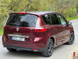 Renault Grand Scenic foto 3