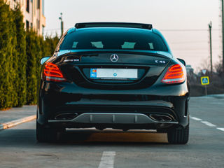 Mercedes AMG foto 5