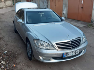 Mercedes S-Class foto 2