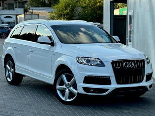 Audi Q7 foto 1