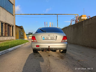 Hyundai Accent foto 5