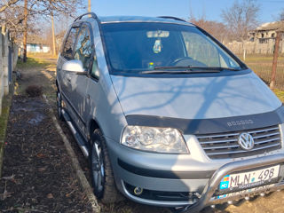 Volkswagen Sharan foto 4