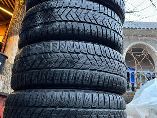 215/55/17 Pirelli