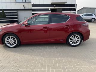 Lexus CT Series foto 4