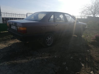 Audi 100 foto 9