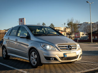 Mercedes B-Class