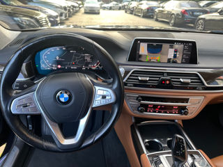 BMW 7 Series foto 9