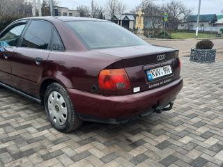 Audi A4 foto 6