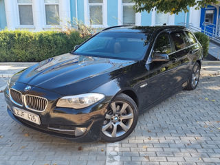 BMW 5 Series foto 2