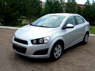 Chevrolet Aveo foto 1