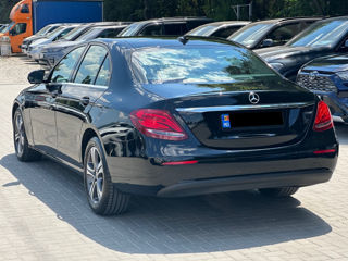 Mercedes E-Class foto 5