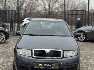 Skoda Fabia foto 2