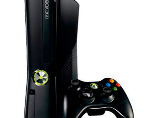 Xbox 360 + 40 игp/джойстик/кинект