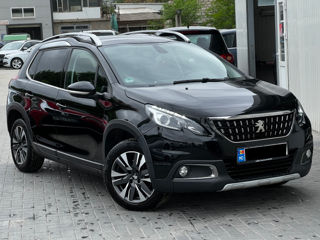 Peugeot 2008 foto 4