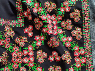 Costum naţional (lucru manual) foto 1