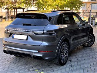 Porsche Cayenne foto 5