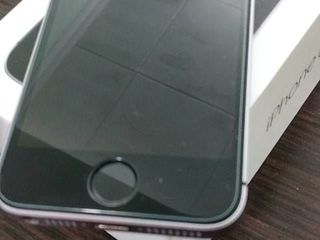 Iphone SE space gray 32 Gb foto 2