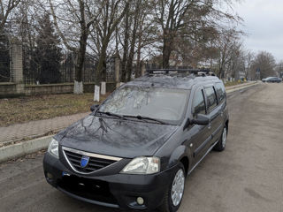 Dacia Logan foto 8