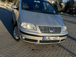 Volkswagen Sharan foto 6