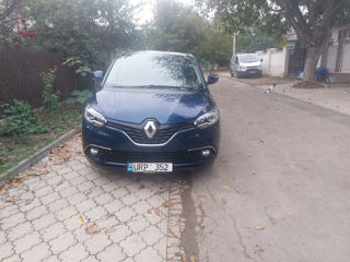 Renault Scenic foto 1