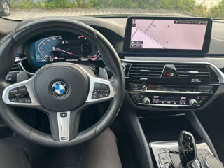 BMW 5 Series foto 8