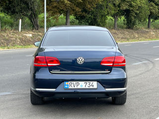 Volkswagen Passat foto 5