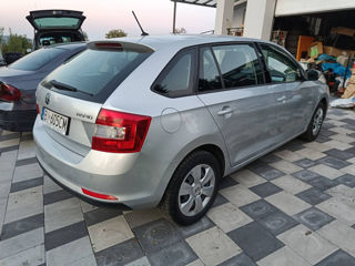 Skoda Rapid foto 4